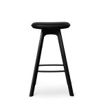 65 cm hoher Design Barhocker PAULINE von Brdr. Krüger aus schwarz lackiertem Eichenholz mit schwarzem Lederpolster Barhocker in Eiche schwarz mit Polster schwarz (65 cm) - PAULINE von Brdr. Krüger