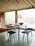 Die Designer Sitzbank GEORG BENCH von Skagerak ist dank ihres klaren Designs und der verschiedenen Varianten flexibel einsetzbar Bank aus Holz in Eiche - GEORG BENCH von Skagerak