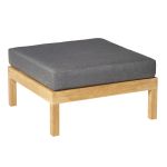 Der schlichte Sitzhocker MAXIMA von Traditional Teak - gefertigt aus nachhaltigem Teakholz MAXIMA von Traditional Teak Sitzhocker Garten