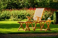 Klappbarer Hocker KATE für die Terrasse von Traditional Teak Klappbarer Hocker für die Terrasse von Traditional Teak - KATE