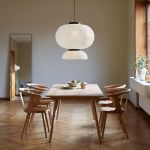 IN BETWEEN SK5 von &tradition Esstisch 200x90 in Eiche natur lackiert