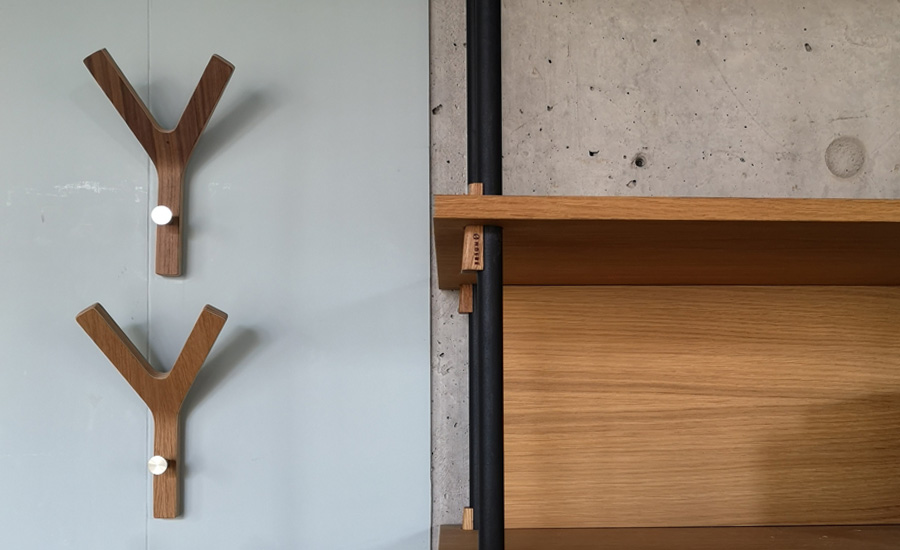 Holz Garderobenhaken MINI Y-HOOK von Hoigaard | HolzDesignPur