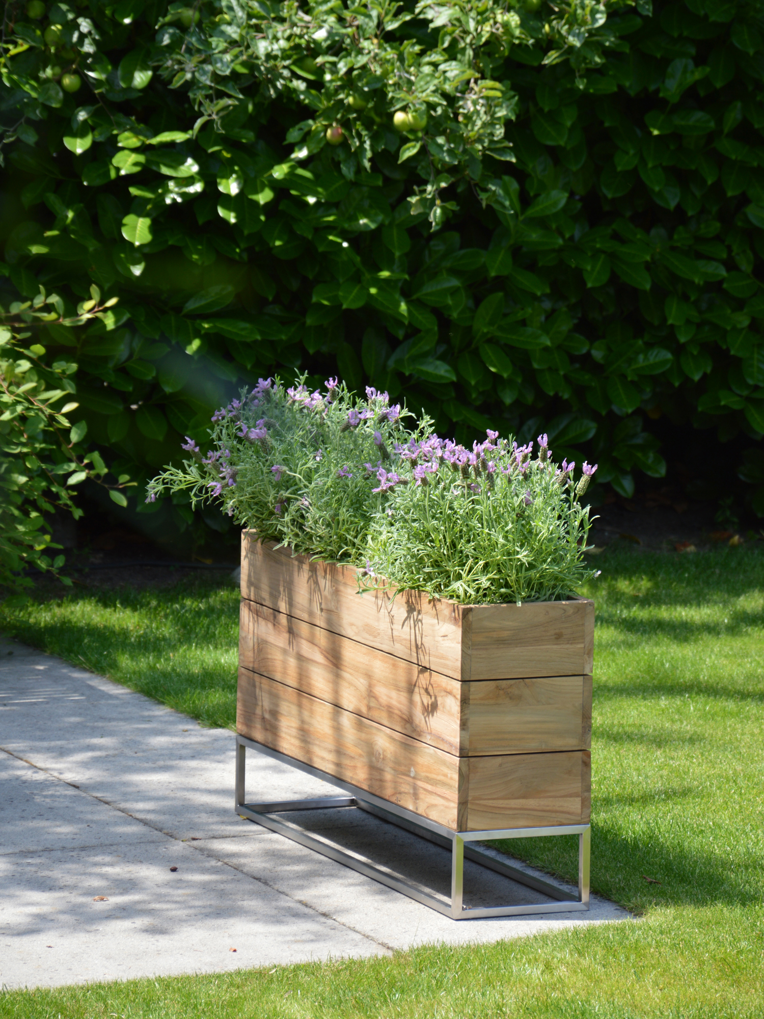 Pflanzkasten mit Gestell MINI GARDEN von Jan Kurtz | HolzDesignPur