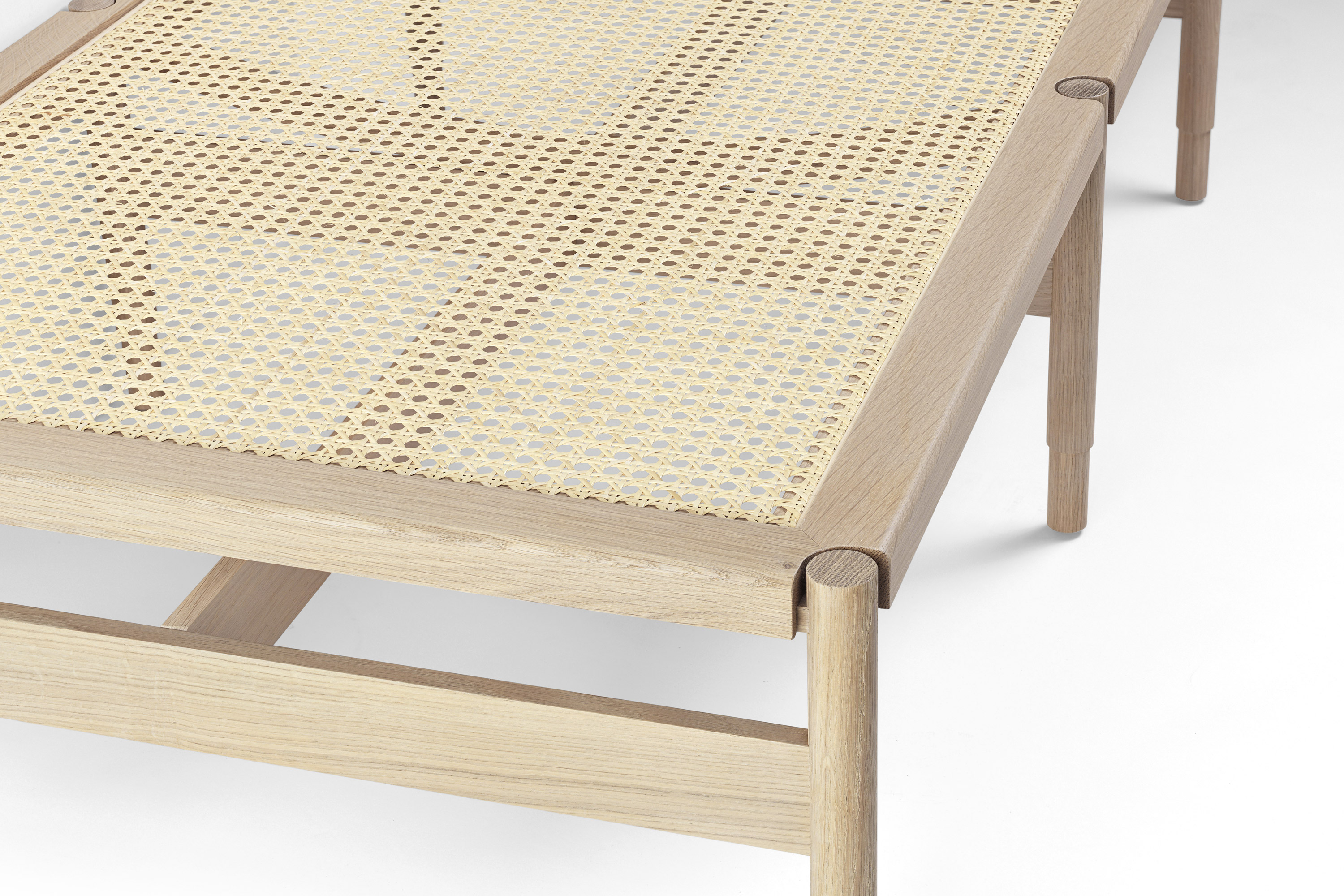 WINSTON DAYBED Design Liege von Mater | HolzDesignPur