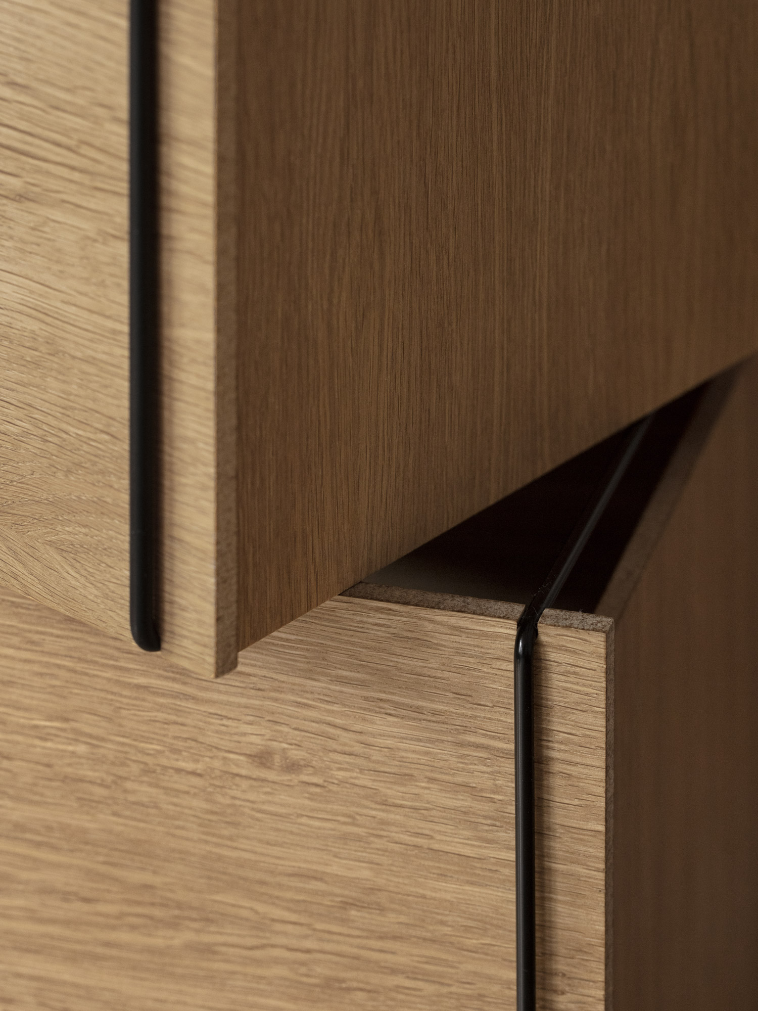 Aufbewahrungsbox aus Eiche STORAGE BOX von Moebe | HolzDesignPur