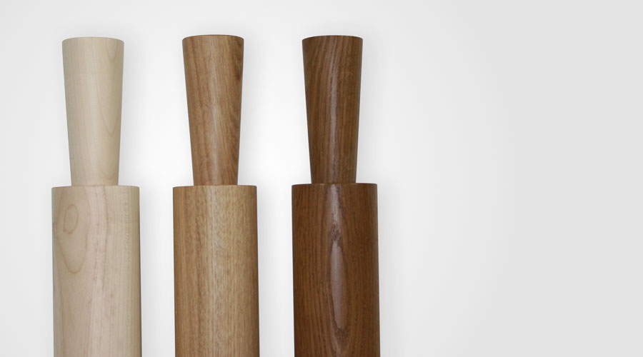 Salz Und Pfeffermuhle Aus Holz Serie Zugetan Von Raumgestalt