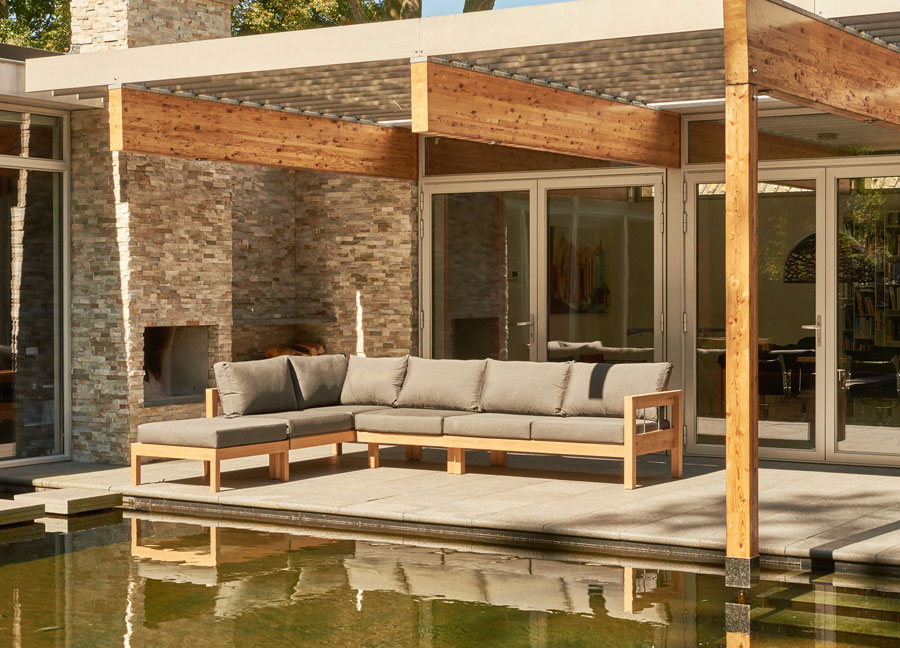 Gartensofa MAXIMA aus Holz von Traditional Teak | HolzDesignPur