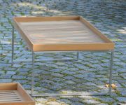 Beistelltisch für Garten und Terrasse aus Holz und Metall - PINO von Kan Kurtz