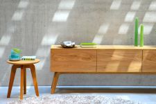 Runder Beistelltisch DWELLER aus Massivholz in modernem Design von Jan Kurtz mit einem Durchmesser von 40 cm  runder Beistelltisch aus Massivholz modernes Design - DWELLER 40 cm von Jan Kurtz Möbel