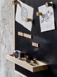 Magnettafel aus Holz NOTIOCE BOARD mit Ablage NOTICE SHELF von The Oak Men
