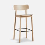 SOMA BAR STOOL von WOUD Barstuhl aus Holz mit Lehne