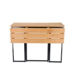 beidseitig klappbarer Balkontisch aus Teak und Alu - TIME von Jan Kurtz