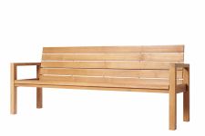Holzbank MAXIMA aus Teak mit einer Gesamtlänge von 215 cm für die Terrasse von Traditional Teak Seitenansicht der Holzbank für die Terrasse von Traditional Teak mit Länge 215cm - MAXIMA