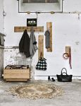 We Do Wood's SCOREBOARD - Design Garderobe aus geöltem Bambus-Holz in verschiedenen Varianten Garderobe mit Haken (Bambus) von We Do Wood's - SCOREBOARD