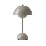 Flowerpot VP9 von &Tradition - Dimmbare Tischleuchte in Grey Beige