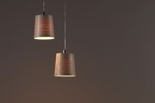 Klassische Design-Pendelleuchte HELIX PENDANT in runder Form für das Esszimmer von Tom Raffield Klassische Design-Pendelleuchte in runder Form für das Esszimmer - HELIX PENDANT von Tom Raffield