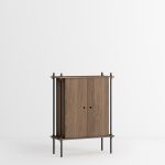 modulares Aufbewahrungssystem in Eiche geräuchert / Schwarz - SHELVING SYSTEM CABINET von MOEBE