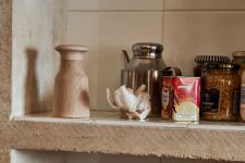 Hochwertige Salz- und Pfeffermühle HAMMER GRINDER aus Holz von Skagerak Hochwertige Salz- und Pfeffermühle aus Holz - HAMMER GRINDER von Skagerak