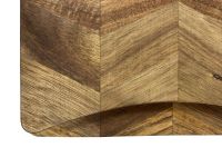 Detailaufnahme der Einkerbung auf der Rückseite des Schneidebretts ARC CARVINGBOARD von Andersen Furniture Dänisches Design Schneidebrett aus Akazie ARC CARVINGBOARD von Andersen Furniture