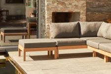 Moderner Loungehocker MAXIMA aus Teak für den Garten von Traditional Teak Loungehocker MAXIMA