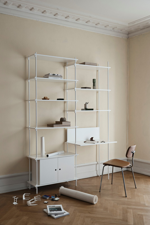 MOEBE SHELVING SYSTEM Regal mit Schreibtisch