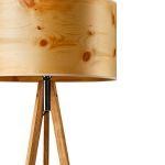 Nahaufnahme des Lampenschirms aus Zirbe der Stehleuchte LIGNO von LeuchtNatur Stehlampe Holz mit Lampenschirm aus Zirbe LIGNO von LeuchtNatur