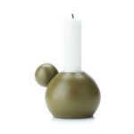 Runder Kerzenhalter ROUND N ROUND aus olivgrün lackiertem Buchenholz von applictata runder Kerzenhalter aus Holz olivgrün lackiert - ROUND N ROUND von applicata