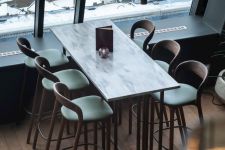 Barhocker aus massivem Holz mit Rückenlehne - NEVA LIGHT 79 BAR CHAIR von Artisan