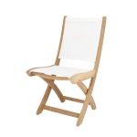 Das Gestell aus FSC-zertifiziertem Teakholz ergänzt ein hochwertiger Batyline-Bezug in modernen, puristischen Farben JUMP von Jan Kurtz - Teakholz Klappstuhl für Garten und Terrasse