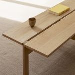 Couchtisch aus Holz niedrig Detailaufnahme RECTANGULAR COFFEE TABLE von MOEBE 