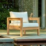 Der formschöne Gartensessel MAXIMA von Traditional Teak mit Armlehne MAXIMA von Traditional Teak Gartensessel Holz mit Armlehne