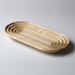 Ovale Holzschale STADIO 2 in Esche geölt von shibui als stilvolle Ablage für Obst, Dekorationen oder Schmuck STADIO 2 von shibui - ovale Holzschale in Esche für Obst, Deko und Schmuck