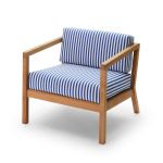 Outdoor Sessel aus Holz in Teak - VIRKELYST CHAIR in Sea Blue Stripe von Skagerak
