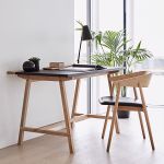 D1 Work Desk von Andersen Furniture Schreibtisch aus Holz und Linoleum