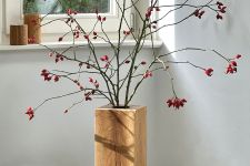 Moderne Bodenvase COLUMN aus Holz in Eiche von uccellino moderne Bodenvase aus Holz in Eiche - COLUMN von uccellino