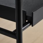 Detailaufnahme offenes Regal aus Holz und Metall - TRAY SHELF LOW von WOUD