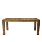 Jeder Terrassentisch STAGE von Jan Kurtz ist ein echtes Unikat und weist Astlöcher, Farb- sowie Maserungsunterschiede und Holzrisse auf. Terrassentisch aus Holz in Teak in der Seitenansicht STAGE von Jan Kurtz