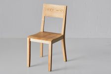 Der moderne Holzstuhl NOMI von vitamin design in Eiche geölt Holzstuhl massiv modernes Design NOMI von vitamin design