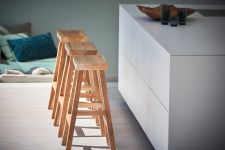 Massivholz Barhocker aus Teak - CURVE von Jan Kurtz Möbel