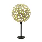 ausgefallene Tischleuchte aus Bambus in natur / lime - CORAL von David Trubridge