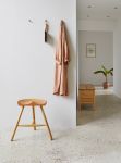 Form & Refine - SHOEMAKER CHAIR NO. 49 Design Hocker Holz Eiche