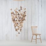 GIANT FLOCK CHANDELIER von Tom Raffield - Kronleuchter aus Holz
