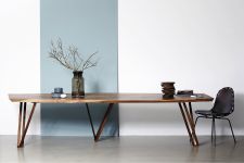 Individueller Designer Esstisch DINING TABLE aus massivem Nussbaum von Noyer Individueller Designer Esstisch aus Nussbaum massiv - DINING TABLE von Noyer