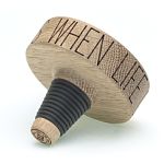 Moderner Flaschenverschluss BOOZE PLUG (When Life gives you lemons) aus Holz von The Oak Men Flaschenverschluss aus Holz - BOOZE PLUG WHEN LIFE GIVES YOU LEMONS von The Oak Men