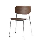 Eleganter Stuhl CO DINING Chair von Audo Copenhagen in Eiche, dunkel gebeizt mit einem Gestell aus Chrom Stuhl aus Holz in Eiche dunkel gebeizt und Metall in Chrome Co Dining Chair von Audo Copenhagen