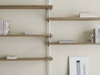 modernes Wandregalsystem aus Holz und Metall - WALL SHELVING von MOEBE