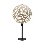 ausgefallene Tischleuchte aus Bambus in natur / weiß - CORAL von David Trubridge