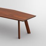 Esstisch Massivholz in Nussbaum geölt RHOMBI von vitamin design