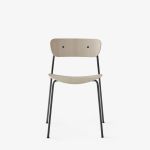 Stapelstuhl Holz Metall in Eiche natur lackiert PAVILION AV1 von &tradition