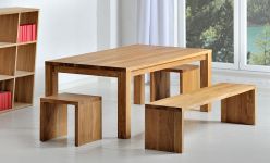 Sitzhocker modern aus Holz - MENA von vitamin design